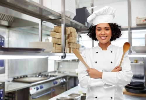 Celebre o Dia do Cozinheiro com Educação e Crescimento Profissional 