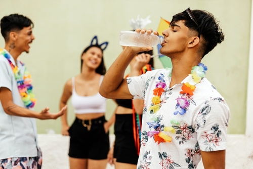 Como fazer renda extra no carnaval e aproveitar a folia para faturar mais