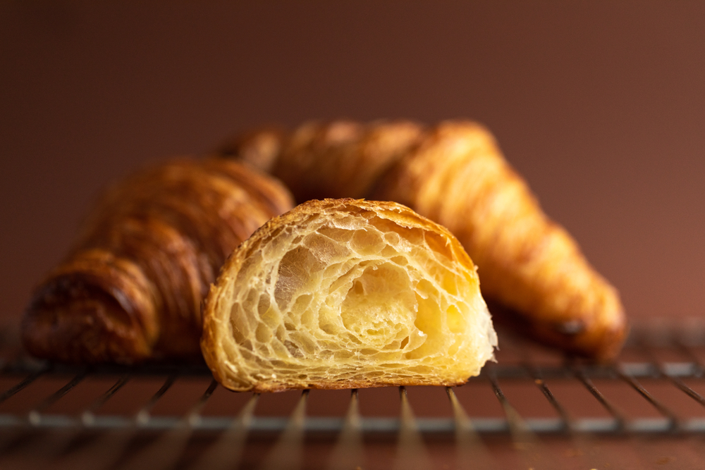 Croissant feito com fermento natural - Academia Assaí
