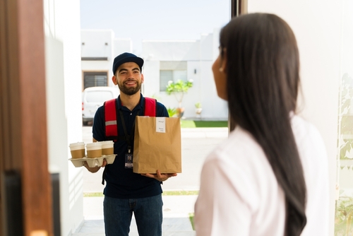 O iFood é a maior plataforma de entrega do Brasil e pode ser um grande aliado para aumentar seu faturamento. Mas, se você ainda não sabe como se cadastrar no iFood, não se preocupe!
