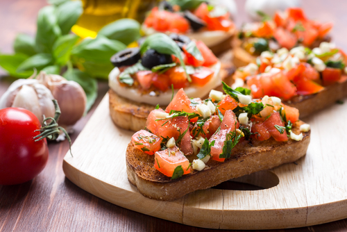 selecao de aperitivos bruschetta