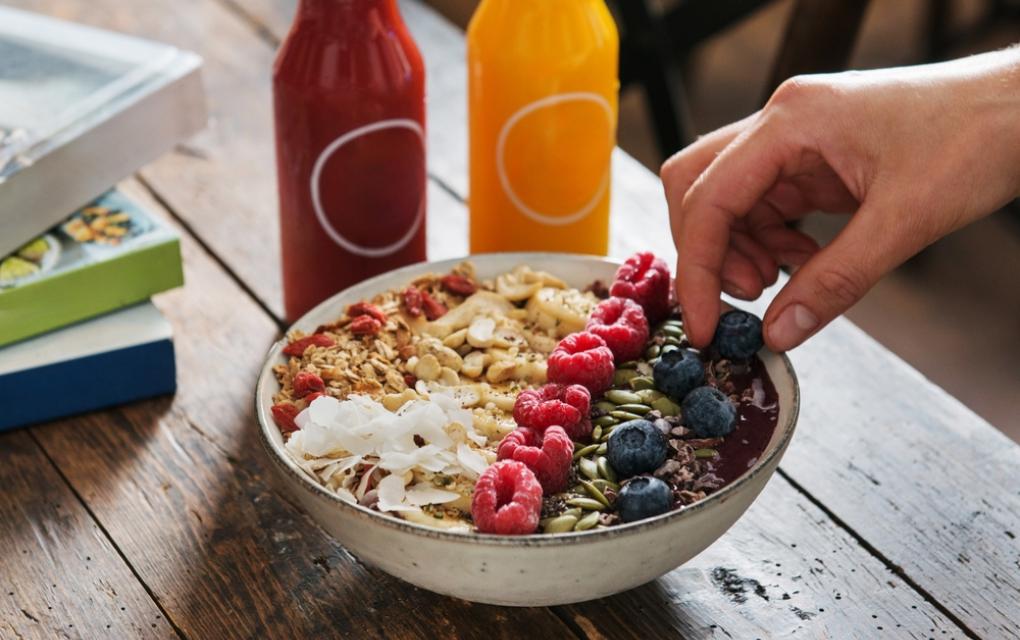 Bowl de açaí com frutas