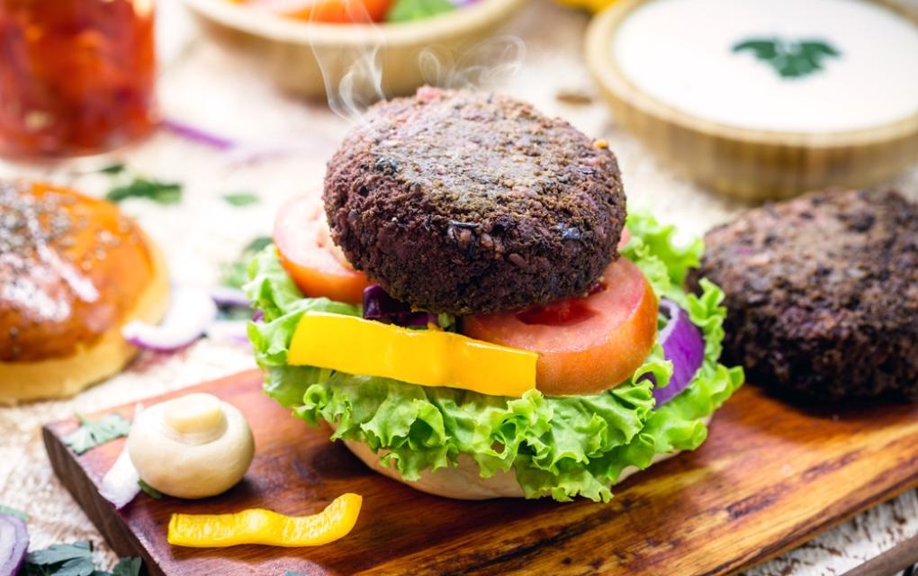 Como fazer hambúrguer de feijão preto