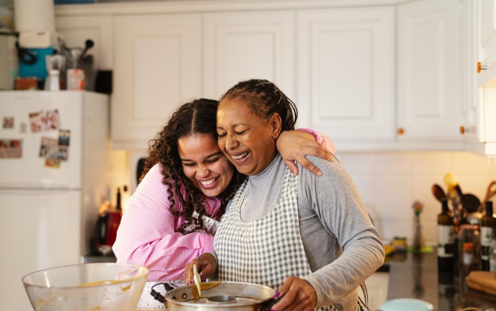 Como mulheres podem transformar receitas de família em negócios