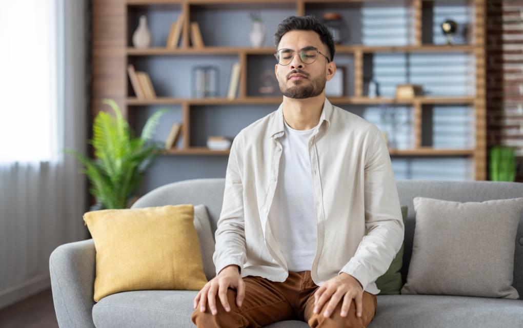 Empreendedor praticando mindfulness