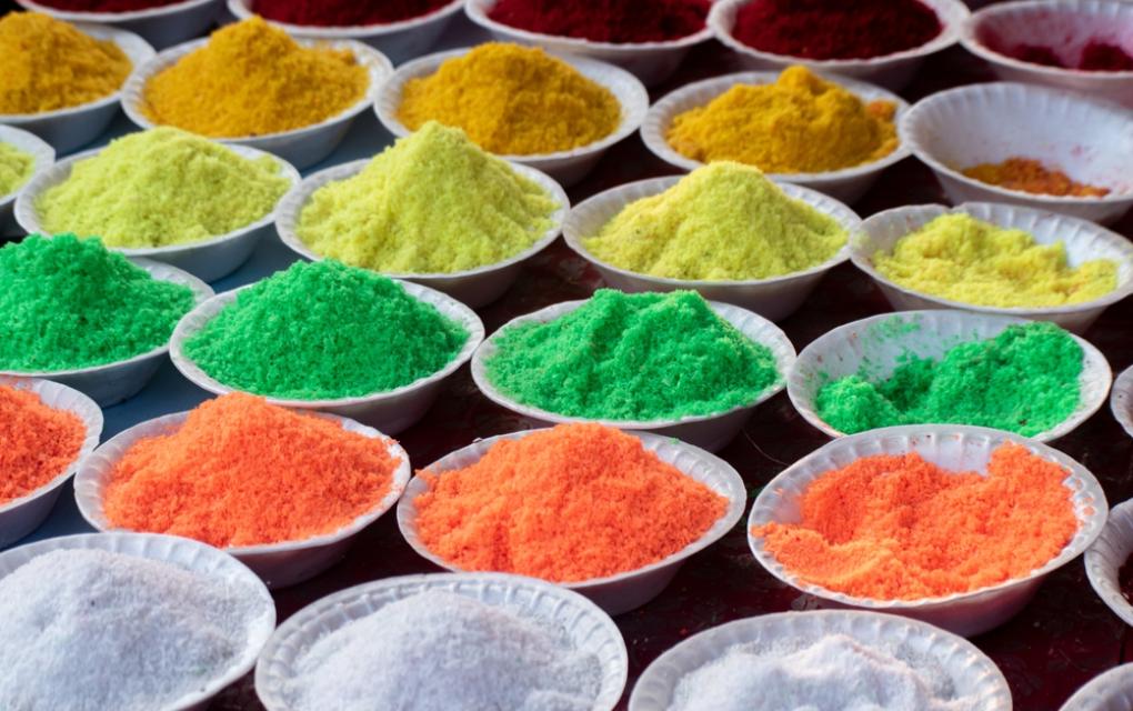 Corantes naturais de várias cores