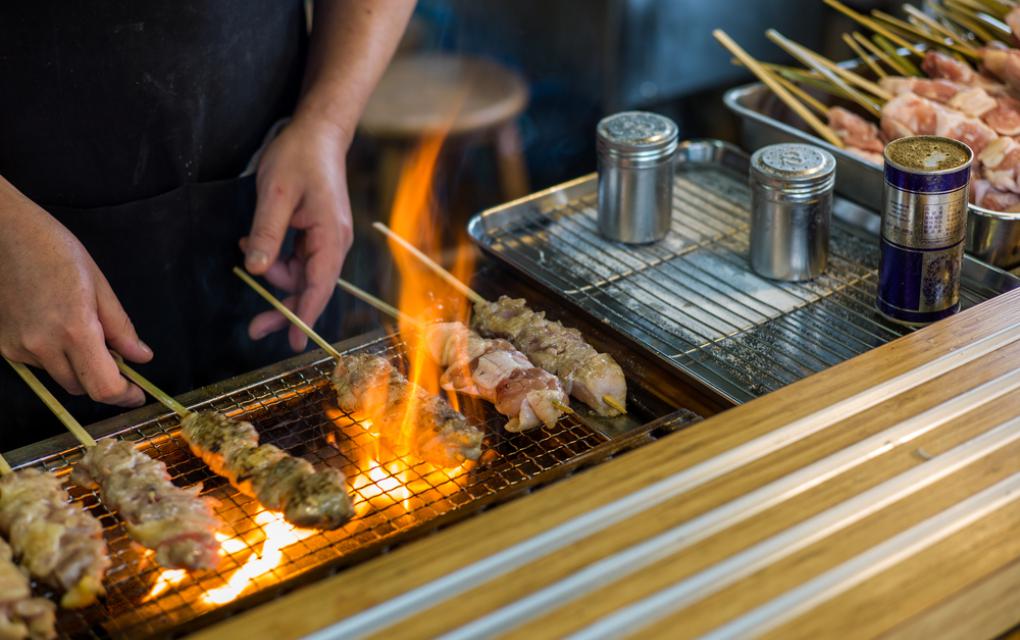 Dia do Churrasco: churrasquinho de rua, aprenda dicas para vender