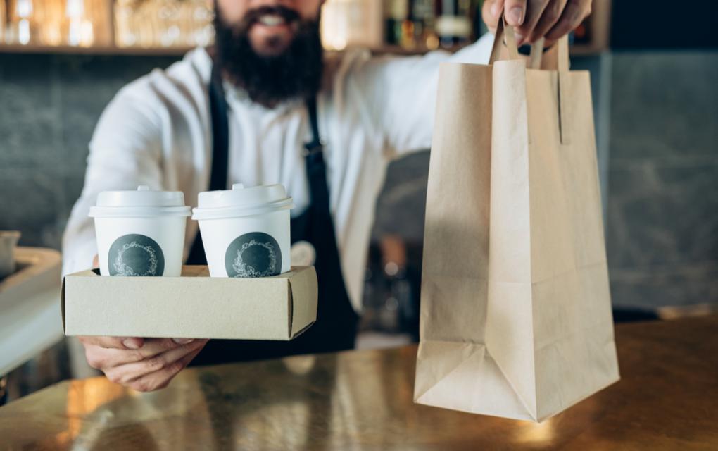 Aprenda como maximizar as oportunidades de pedidos e retiradas no balcão e via drive-thru