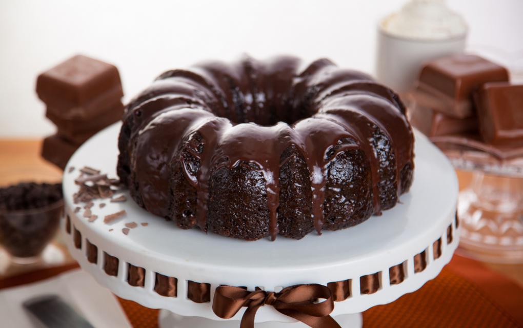 Receita de bolo de chocolate sem farinha para vender e lucrar