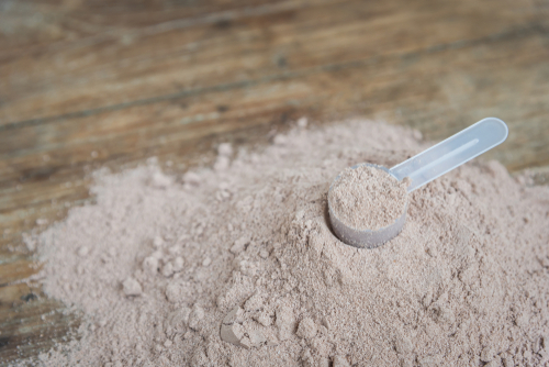 Whey protein de chocolate para ovo de Páscoa fitness